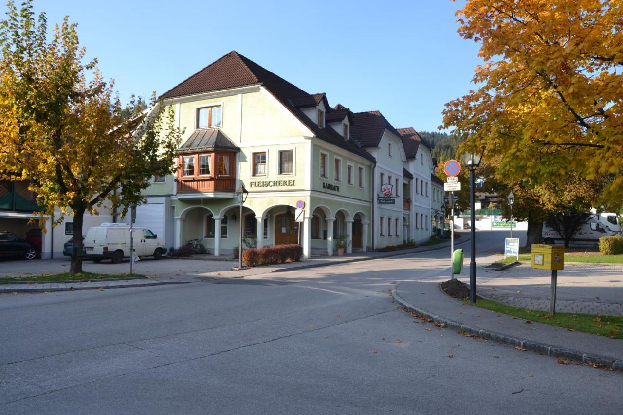 Pension Kainrath Ybbsitz ภายนอก รูปภาพ